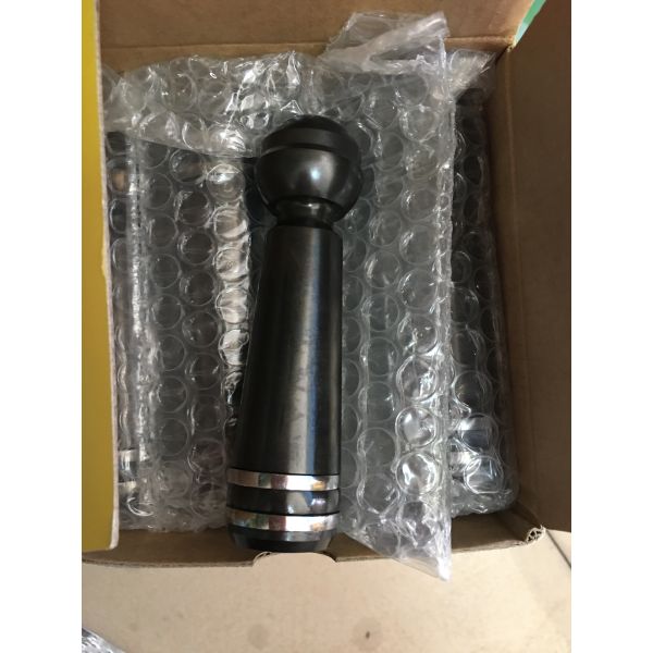 Buy Komatsu excavator PC450LC-8 Hydraulic Swing Motor Parts at wholesale prices