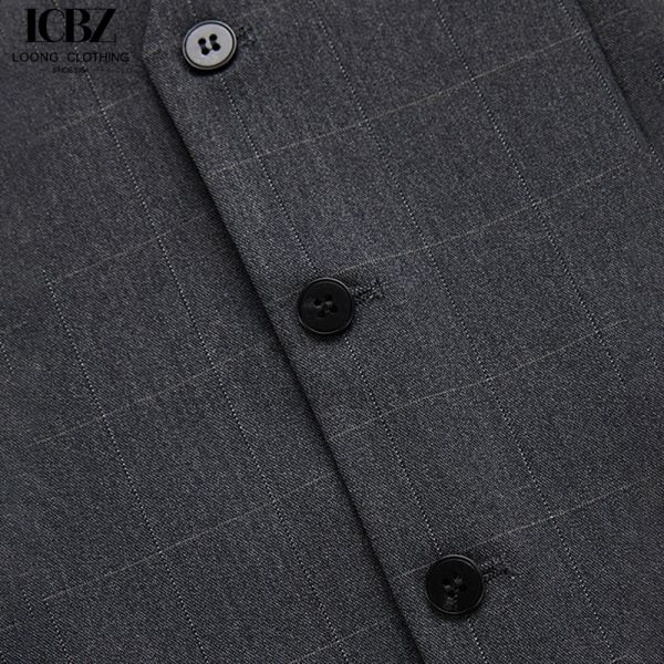 Customized Color Men's Plaid Suit Vest for Business Banquet in Retro British Style