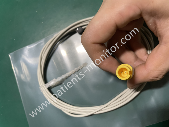 Adult skin temperature probe image 1