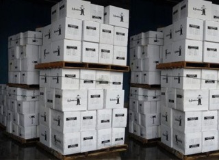 Lightweight FiberGlass Handle Nut Collector for Easy Harvesting