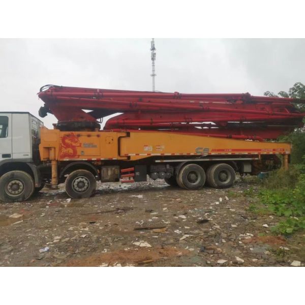 Tempting Price for Used Heavy Equipment 56 Meter Concrete Pump