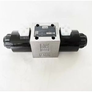 China 22CM Solenoid Operated Hydraulic Valve Control Sideshift Cylinder on sale