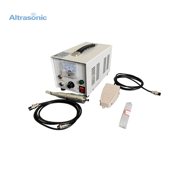 Buy 40khz 100w Portable Ultrasonic Cutting Machine with Replaceable Blades for Nonwoven Cloths at wholesale prices