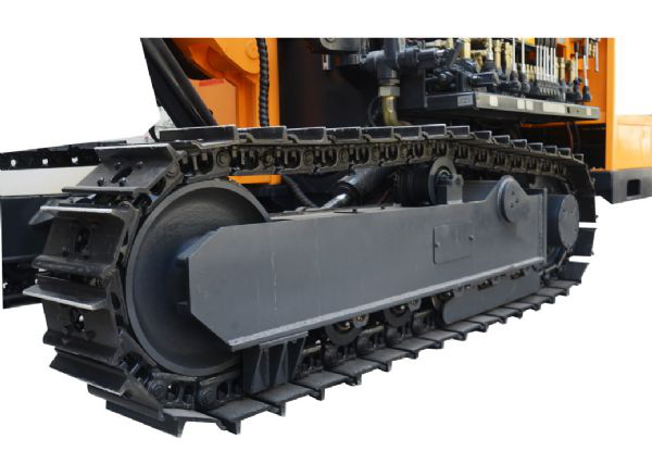 Hard Rock Hydraulic Crawler Drilling Machine / Durable Rock Drill Truck
