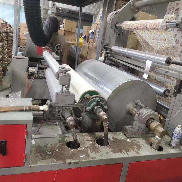 Buy 1.3M Second Hand Single Motor With Chiller Automatic Extrusion Coater Laminator For Woven Bag at wholesale prices