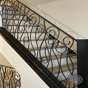 Exterior Aluminum Stair Railing Square Pillar With Support Brackets