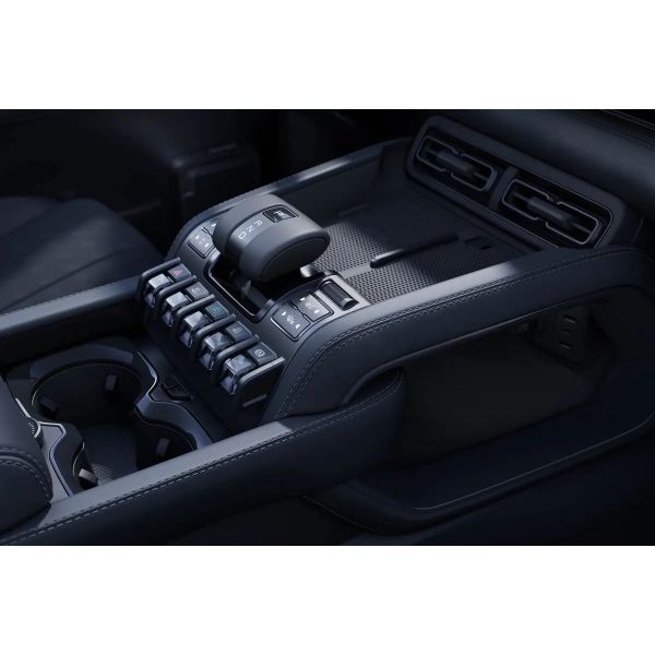 2023 Panther Leopard 5-Door 5-Seat Medium SUV Urban Off-Road Plug-In Hybrid 2800 Wheelbase