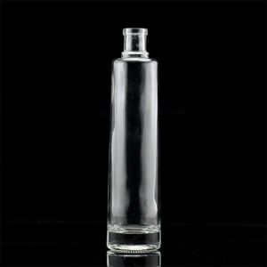 750ml Heavy-based Clear Glass Alcohol Bottle with Golden Metal Cap in Bulk