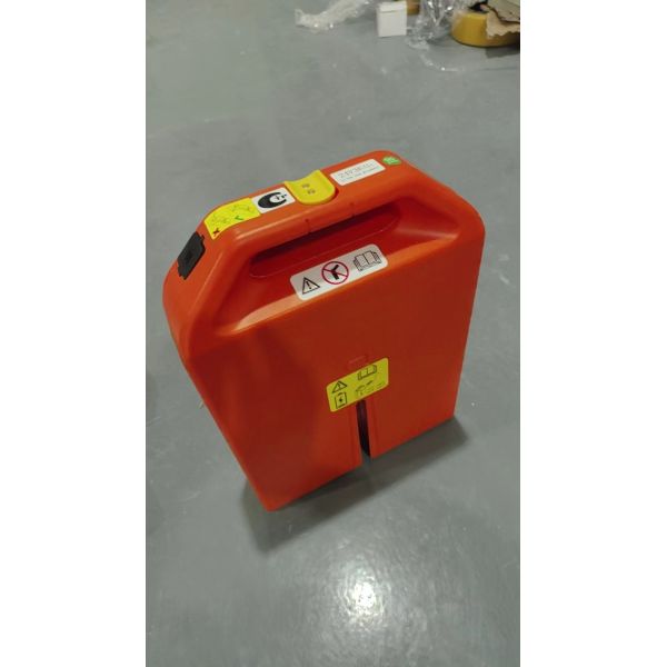 High Quality Deep Cycle China Pallet Forklift Special Original Lithium Battery 24V 36AH For PET15N Pallet Forklift