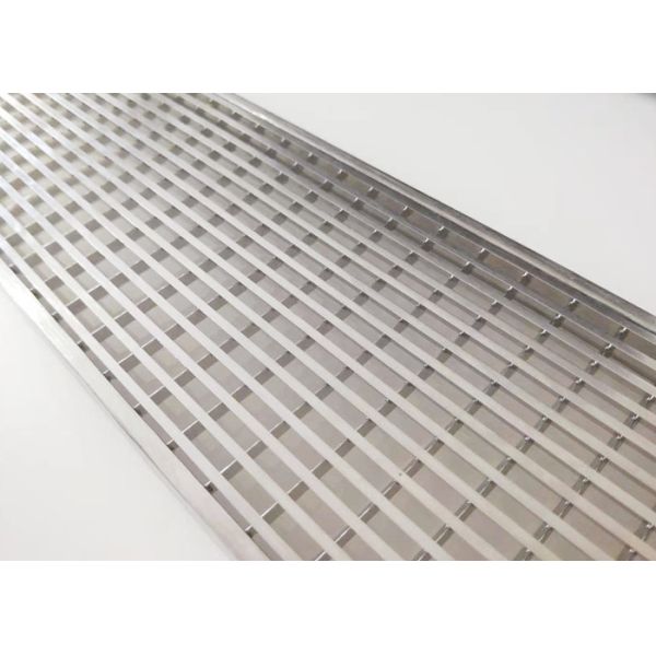 5mm Thckness Deep Overflow Stainless Steel Drainage Grating For Swimming Pool Or Stair Treads