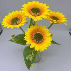 China Simulated Flowers Sunflower Fake Flower Bouquet Sunflower Handkerchief Flower Bouquet Wedding Hotel Decoration Flowers on sale
