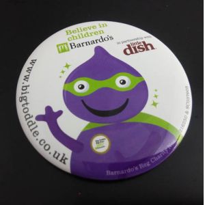 China ruiwan promotional tin badge,various sizes and shape for choose