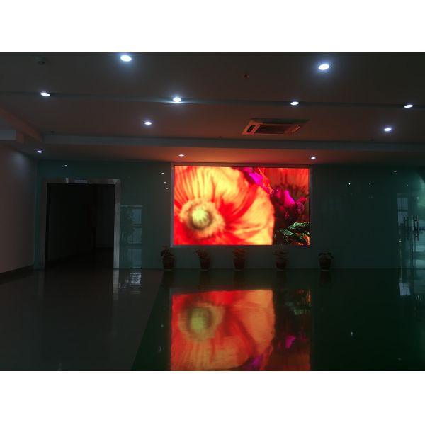 P3 electronic Indoor portable advertising boards Full Color in ecer