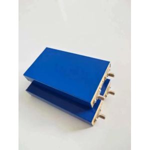 3.2V 10AH Prismatic LiFePO4 Deep Cycle Battery - Lightweight Design