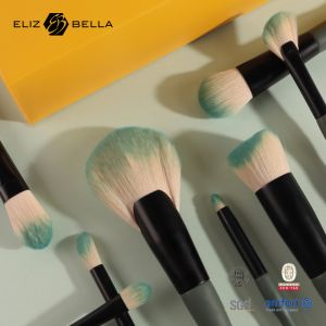 8Pcs Essential Cosmetic Brush Set OEM ODM With Synthetic Bristles