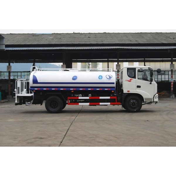 Three Ring Ten Tong Haolong 170 Horsepower 4X2 Sprinkler