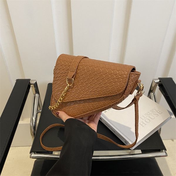 HIGH SENSE FASHION SADDLE POPULAR SPRING/SUMMER BRAIDED SMALL BAG SIMPLE ALL-IN