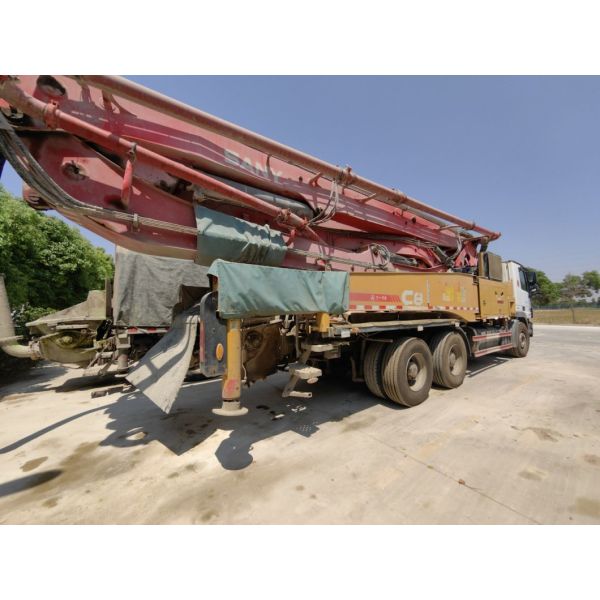 180m 178 Hydraulic Truck Mounted Pump 49m Concrete Pump Truck with Mercedes Benz Chassis