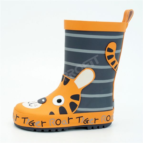 Buy SA8000 Printed Rain Boots at wholesale prices