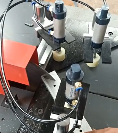 PVC WINDOWS AND DOORS MAKING MACHINES ALUMINIUM DOOR UPVC WINDOW CUTTING MACHINE