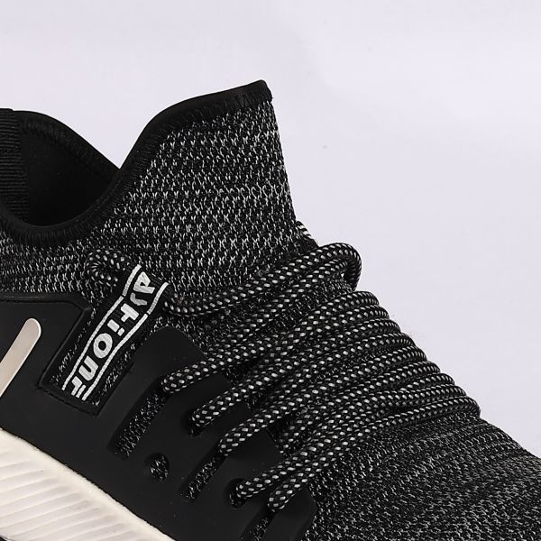 Steel Toe Fly Knit Safety Shoes With Air Mesh Lining And Metal Eyelets