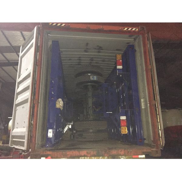 40 Feet Tri - Axles Lowboy Equipment Trailer With 12 Units Locks