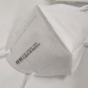 Fast Delivery KN95 Antiviral Face Masks Protective Single Use Highly Breathable