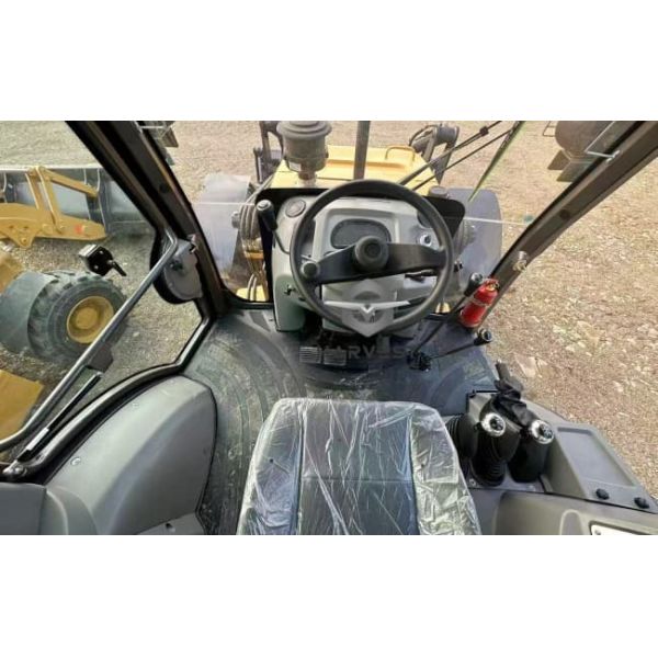 4WD Powerful Backhoe Loader SAM388 with Cummins Engine Hot Sale in Jamaica