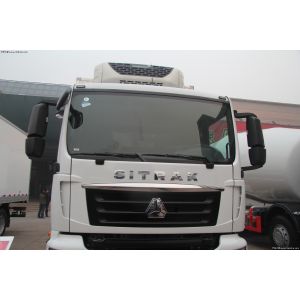 ISO 30 Tons Refrigerator Box Truck 6X2 For Frozen Food Transport