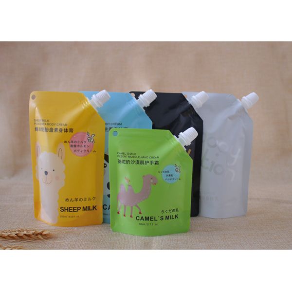 Buy 100ml Drink Beverage Liquid Spout Bags Digital Printing at wholesale prices