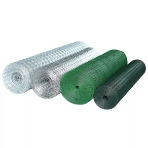 abrasion proof 0.4mm-5.2mm Metal Mesh Fence Panels 6ft Welded Wire Fencing