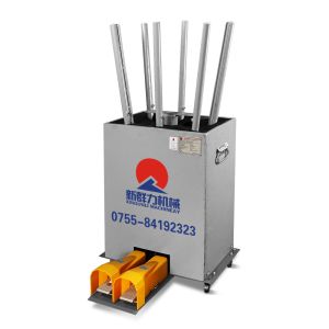 Pneumatic Small Cushion Covering Machine Semi Automatic 220v 50HZ 0.8Mpa