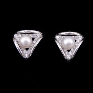 Triangel Shape Silver Pearl Earrings / Real Natural Freshwater Pearl Earrings