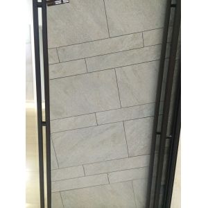 Rough 24x24 Porcelain Tile / 600 By 600 Floor Tiles Light Grey Color