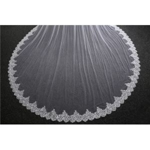 Unique Customized 3.5m*3m Wholesale Long Cathedral Appliqued Lace Two Layers
