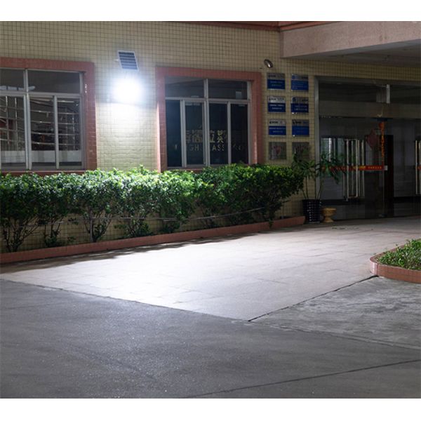 40W Black Led Solar Flood Lights Outdoor 4000lm With IP65 And CE RoHS Approval