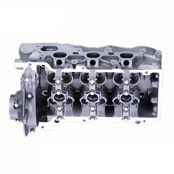 372-1003016 Car Engine Parts Cylinder Head For Cherry QQ Engine 372F 0.8L
