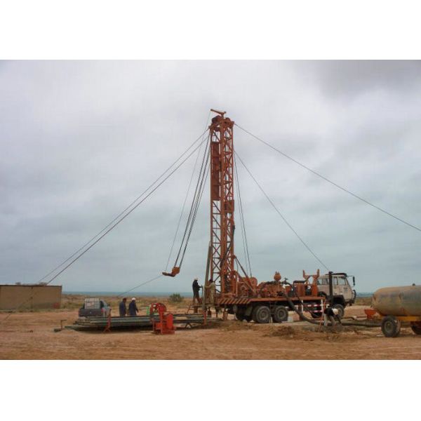 Buy 30T Load 350m Depth Trailer Mounted Drill Rig at wholesale prices