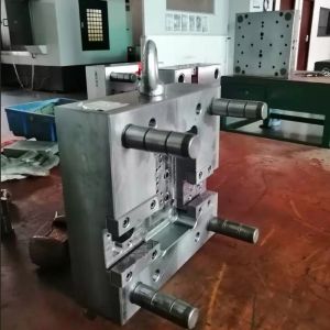 OEM HASCO Hot Runner PVDF Plastic Injection Mould Tooling