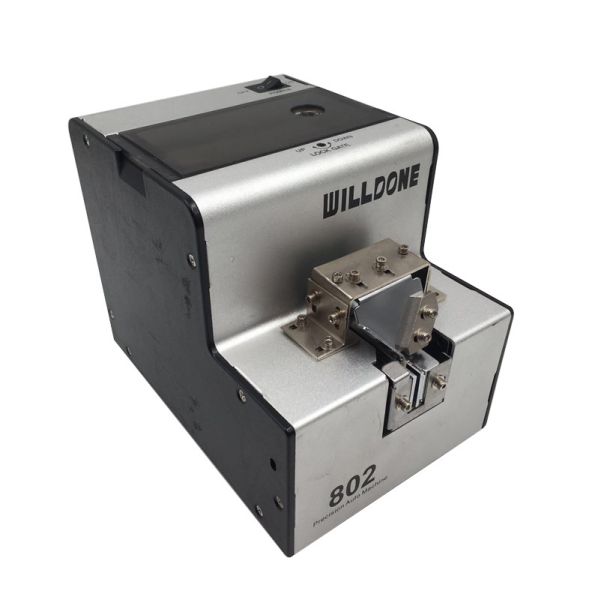 AC 110V Portable Automatic Screw Feeder 6W Power Silver Color For 20mm Screw