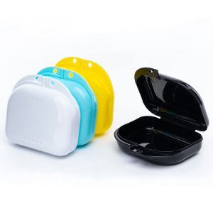 China Teeth Retainer Case With Vent Holes 4 Pcs Denture Cases Tight Snap Lock Easy Use on sale China Teeth Retainer Case With Vent Holes 4 Pcs Denture Cases Tight Snap Lock Easy Use on sale