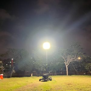 Direct Sell 800W 3.8M Height Movable LED Work Light Tower for Construction