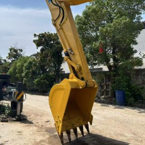 Used Construction Machinery Komatsu PC220 PC220-7 Diggers Hydraulic Backhoe