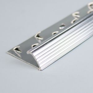 Silver Extruded Aluminium Metal Carpet Edging 36.8x0.85mm