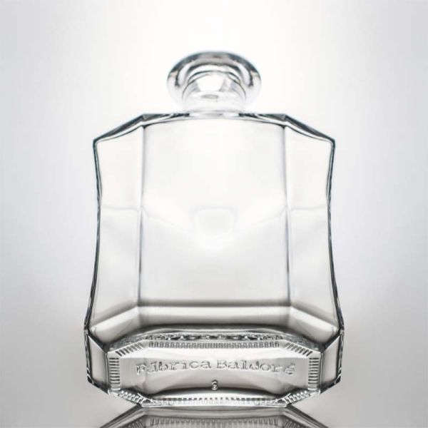 Clear or Customized Unique Polygon Glass Liquor Bottle for Whisky Gin Rum Vodka 1000ml