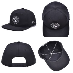 Curved Visor Embroidered Baseball Caps 6 Panel Custom Eyelets
