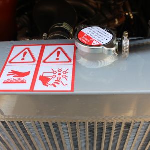 205mm Ground Clearance Mini Track Loader 850kg Rated Operating Capacity