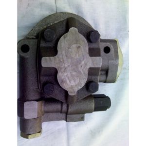 China Replacement Komatsu PC210-5 hydraulic gear pump 704-24-28230 on sale