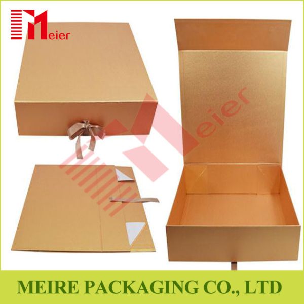 Buy Luxury Romantic Customized Design Cardboard Gift Packaging Paper Flower Box at wholesale prices