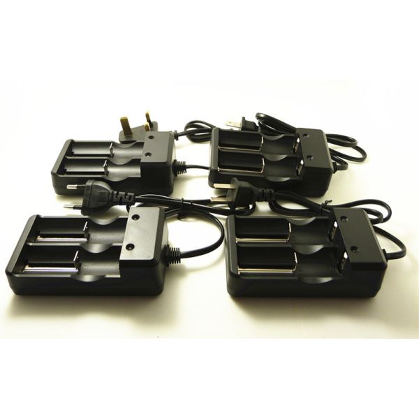 High Efficiency Universal 3.7 V Battery Charger , 2 Cell Lithium Battery Charger